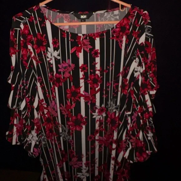 Zara Red and Black Floral Stripe Blouse - Picture 1 of 5